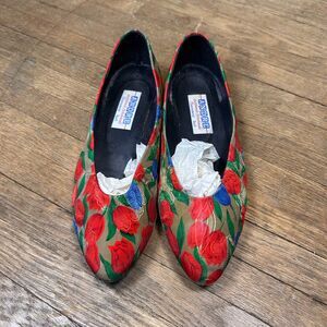 RARE! Vintage 80s German Designer Andre Anziehende Schuhmode Floral Flats